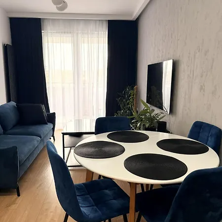 Apartment Navy Garden