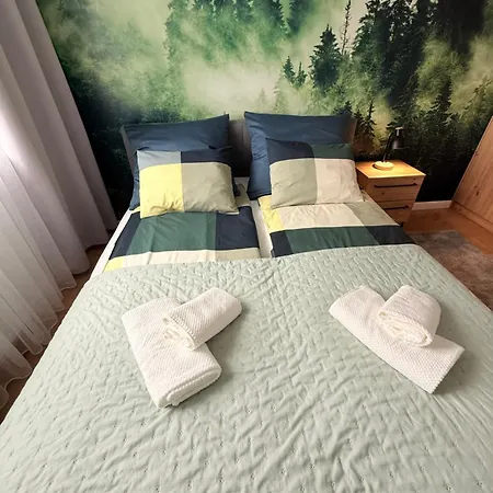 Navy Garden Apartment